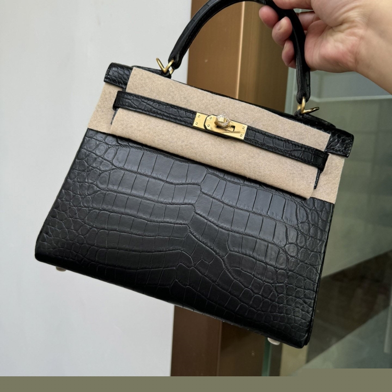 H**mes kelly bags